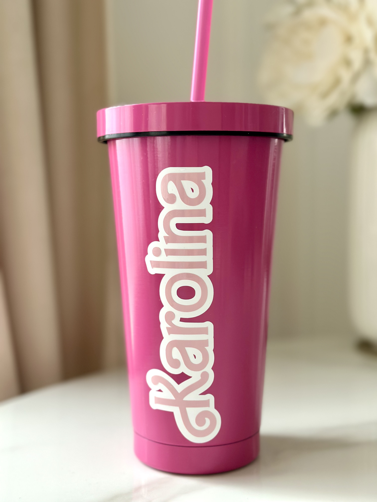 Kubek różowy Barbie z Twoim imieniem